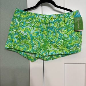 Lilly Pulitzer Blue and Green Floral Women's Shorts